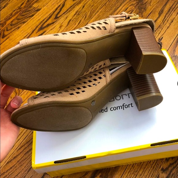 Spring Women’s Shoes - Picture 3 of 6